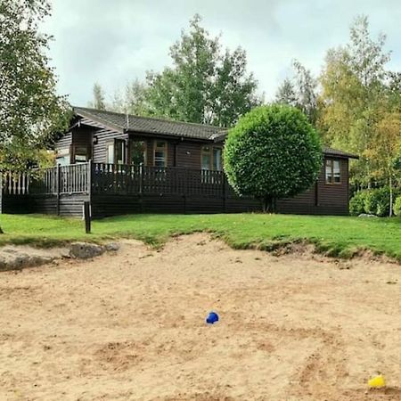 4 Bed Luxury Lodge With Hot Tub Near Lake District Warton  Exteriér fotografie