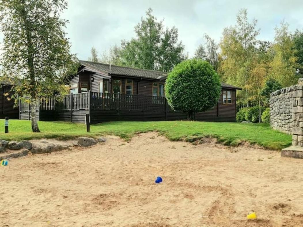 4 Bed Luxury Lodge With Hot Tub Near Lake District Warton  Exteriér fotografie