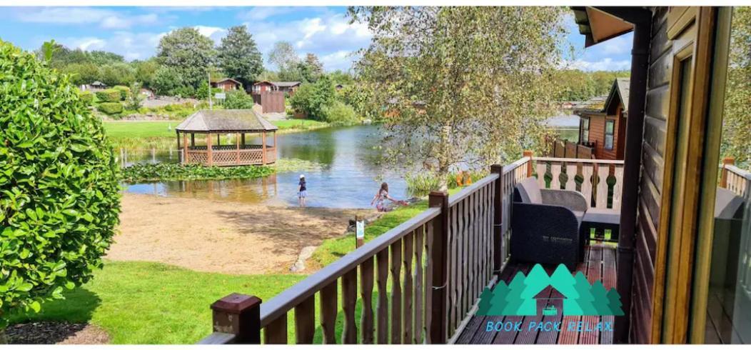 4 Bed Luxury Lodge With Hot Tub Near Lake District Warton  Exteriér fotografie